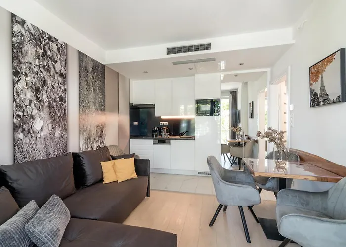 Carbona Kakadu 203 A アパート ヘーヴィーズ