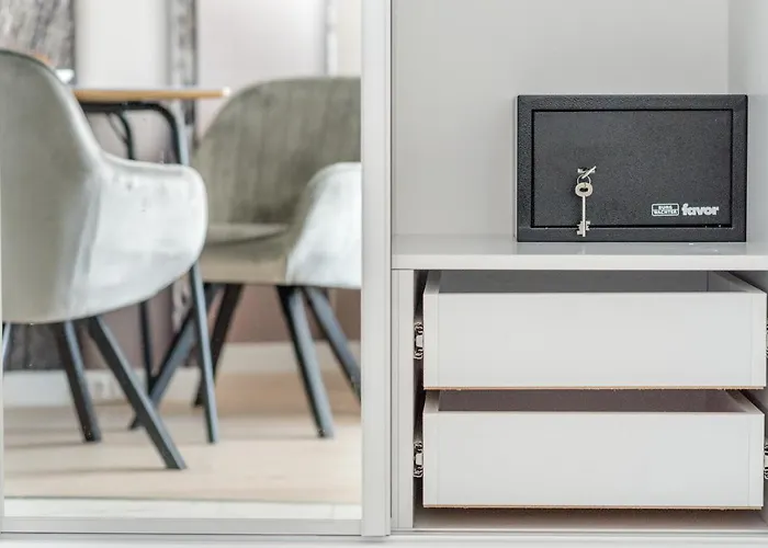 Carbona Kakadu 203 A アパート *